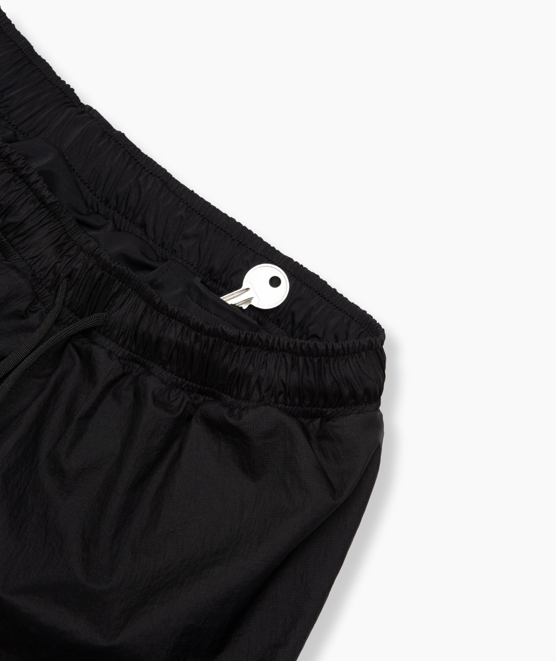 Essential Light Short